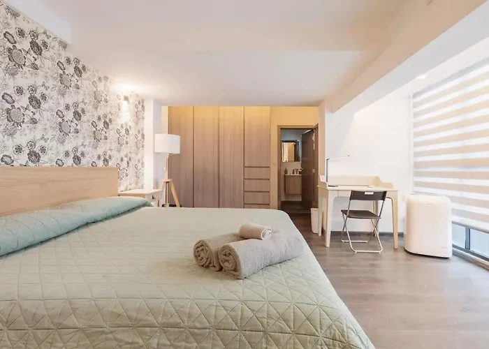 Urban Haven Апартаменты *