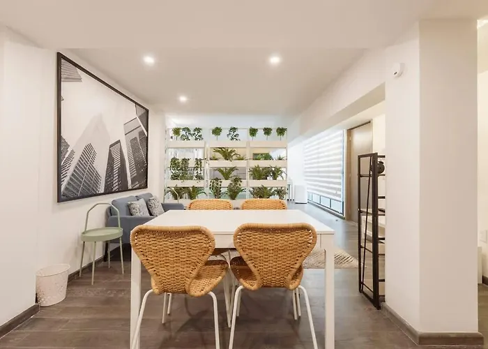 Апартаменты Urban Haven